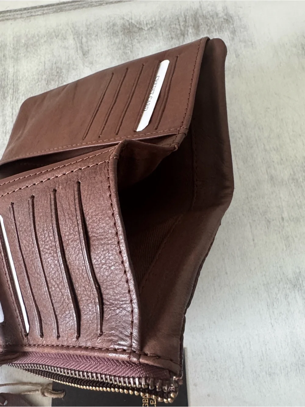 Made in India Genuine Leather Bi-Fold Wallet w Stud Details Brown Vintage Look